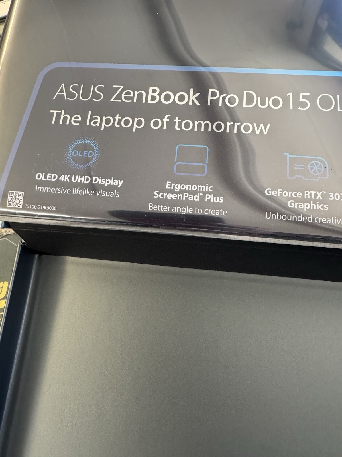 NEW ASUS ZenBook Pro Duo 15 OLED UX582 Intel i7 16GB RAM 1TB SSD RTX 3070 4K Lap