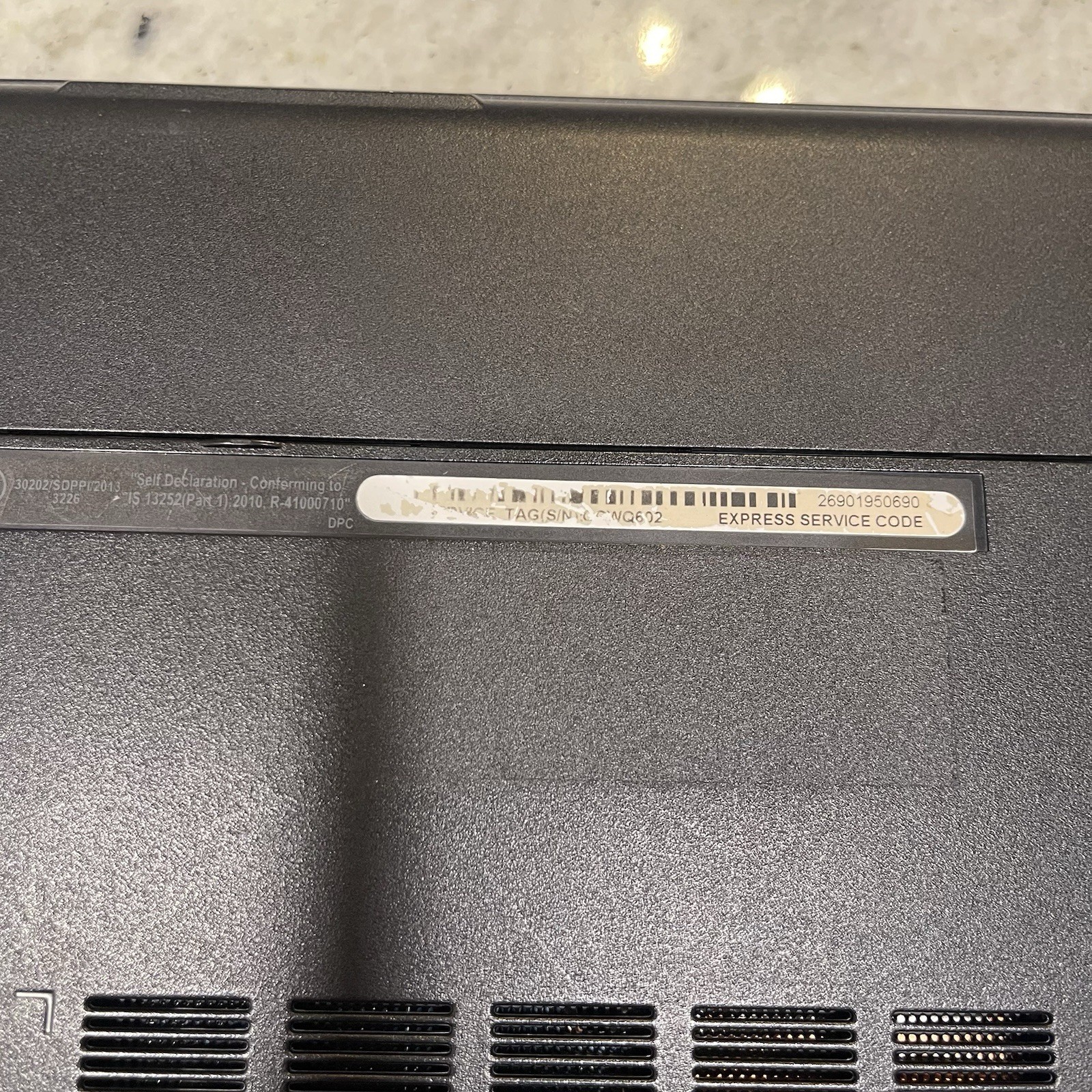 Dell Latitude 3540| Intel Core i3-4030U| No Ram No HDD Tested Boots Bios