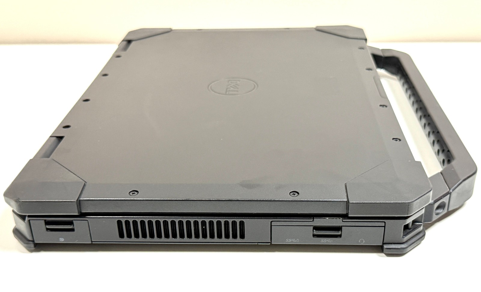 Dell Latitude 5420 Rugged 14″ Touch 1.9GHz Core i7-8650U 32GB RAM NO SSD or OS