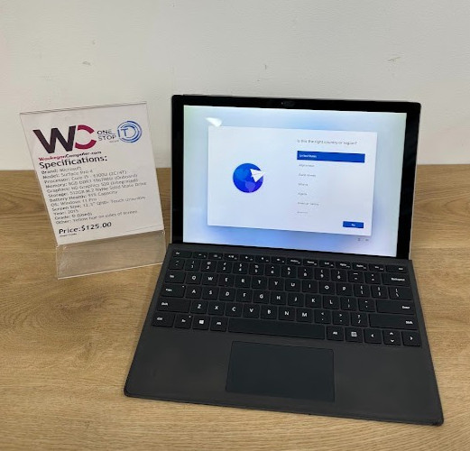 Microsoft Surface Pro 4, Core i5 6300U, 8GB DDR3 HD Graphics 520 512GB SSD, 2015