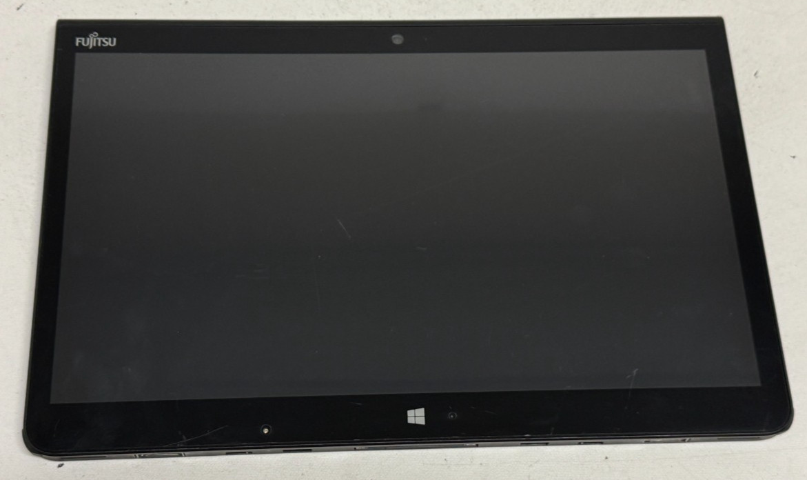 Fujitsu Stylistic Q775 13.3″ (i5-5300u – 4GB RAM – NO OS/HDD) – Lot of 6