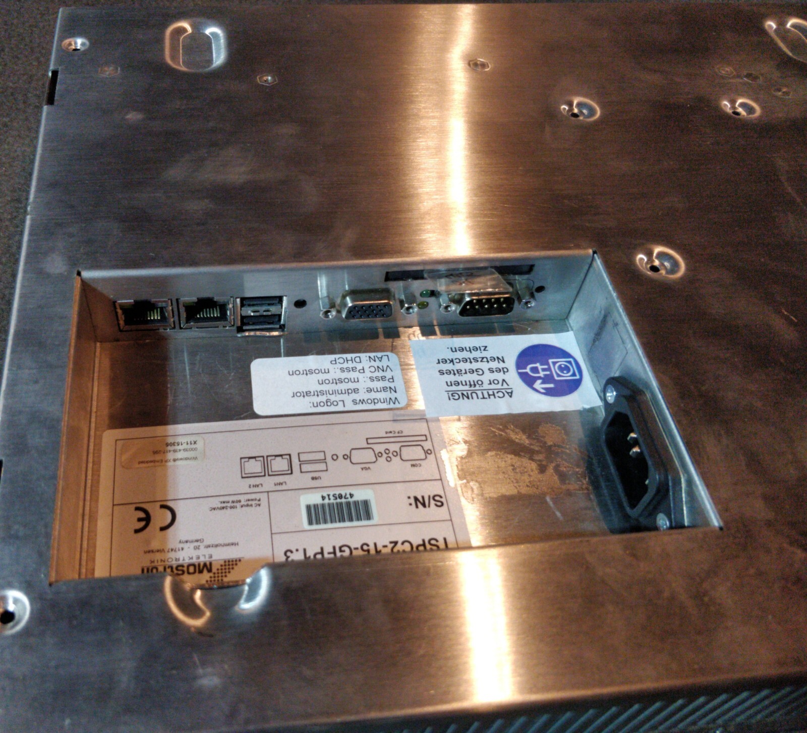 MOStrom TSPC2-15-GFP1.3 Panel-PC / Glasbildschirm 15 Zoll / All-in-One PC