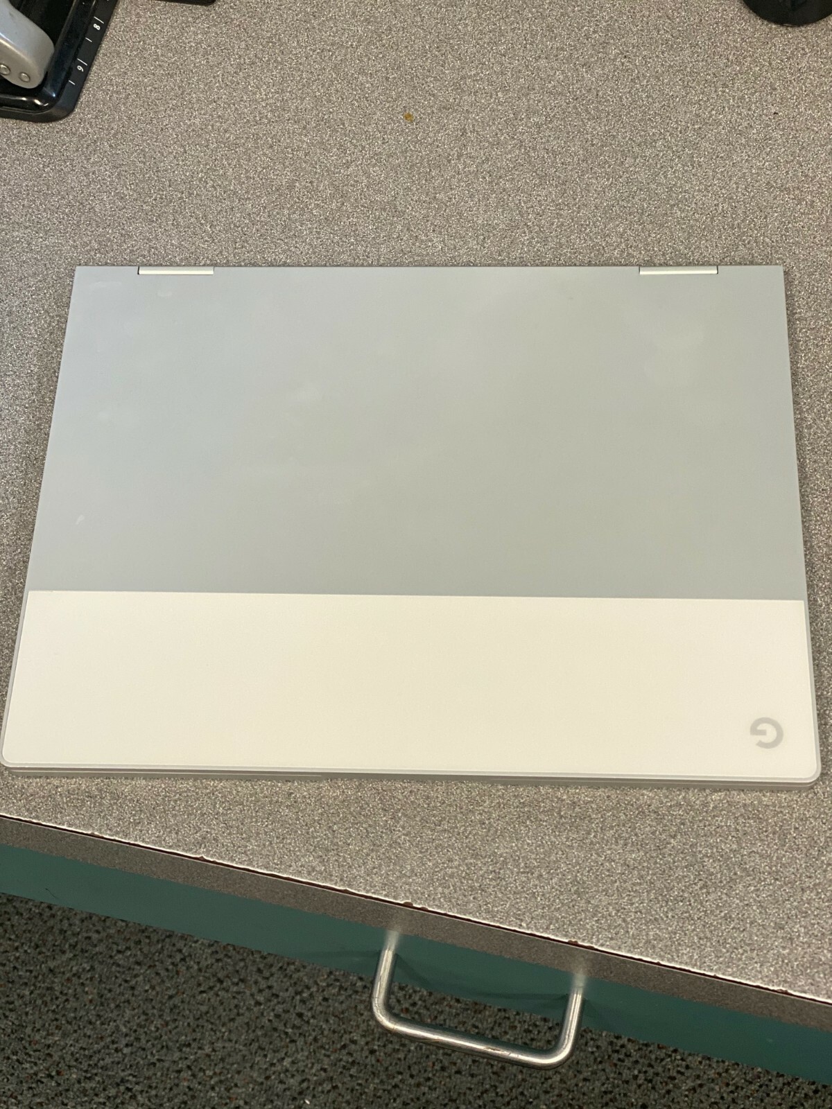 Google Pixelbook 12.3” Laptop – i5