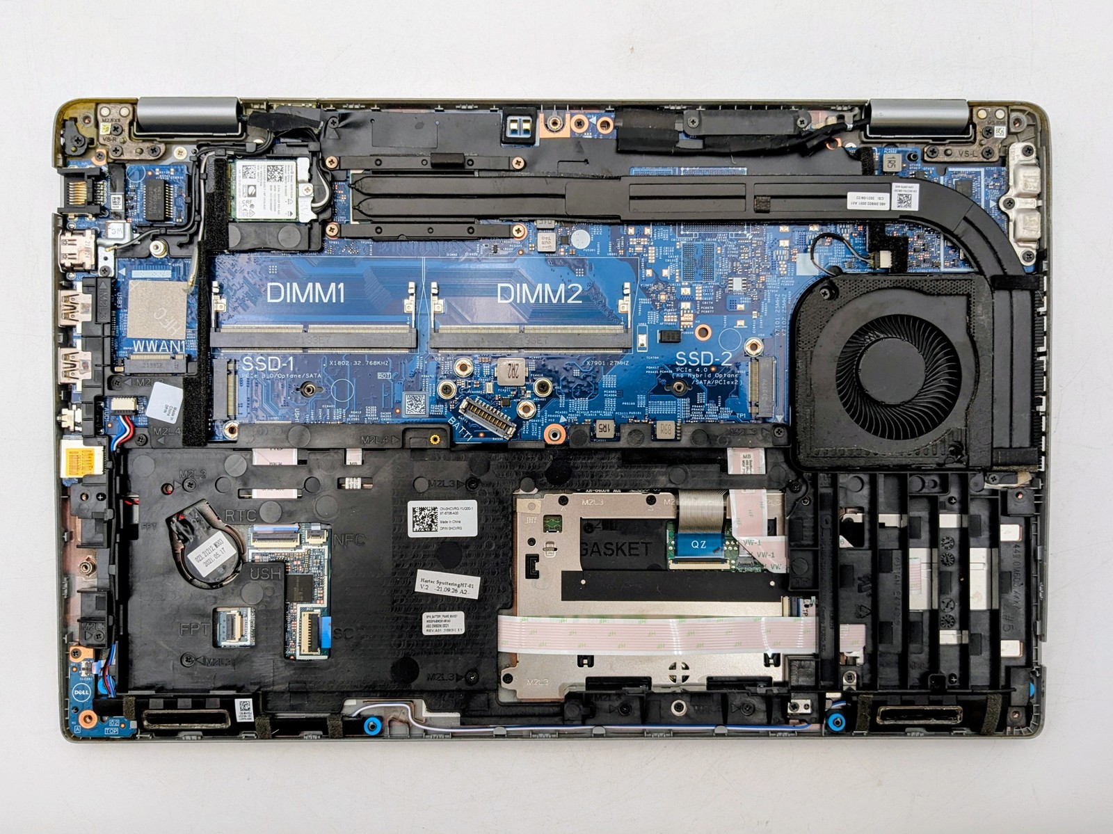 Dell Latitude 5520 15″ FHD I5-1145G7 Webcam Backlit Motherboard Palmrest *READ*