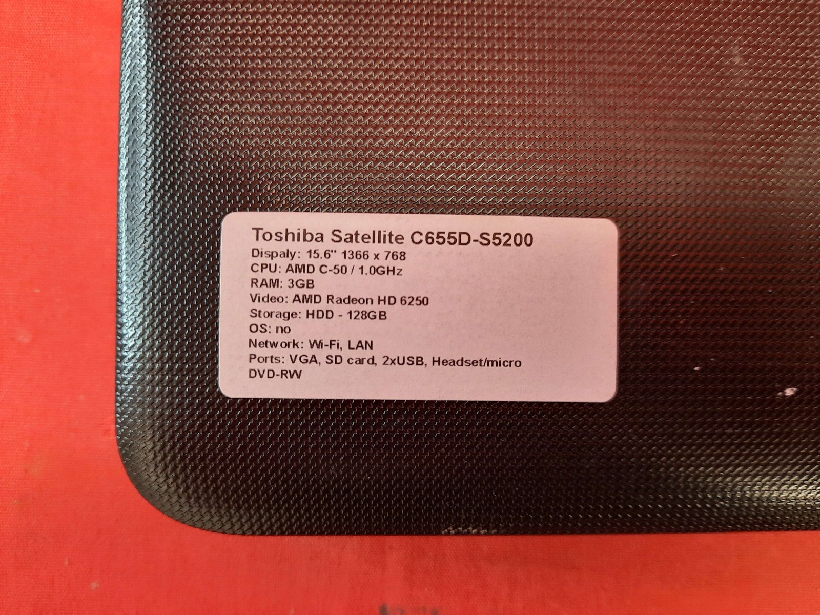 Broken Toshiba Satellite C655D-S5200 15.6 Inch AMD C-50 1.0GHZ 128GB HDD 0379