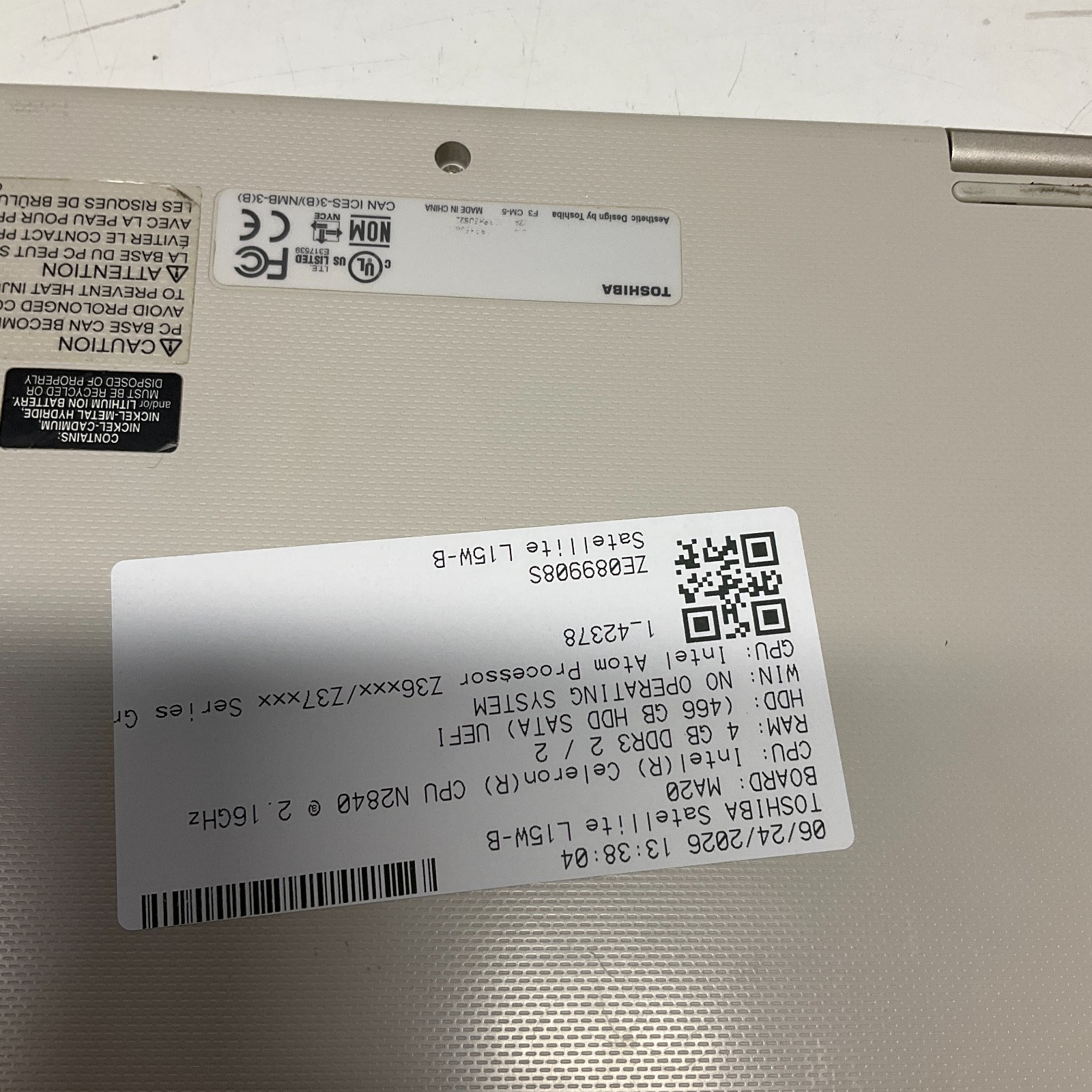 Toshiba Satellite L15W-B1302 Intel Celeron N2840 2.16GHz 4 GB 500GB HDD NO OS