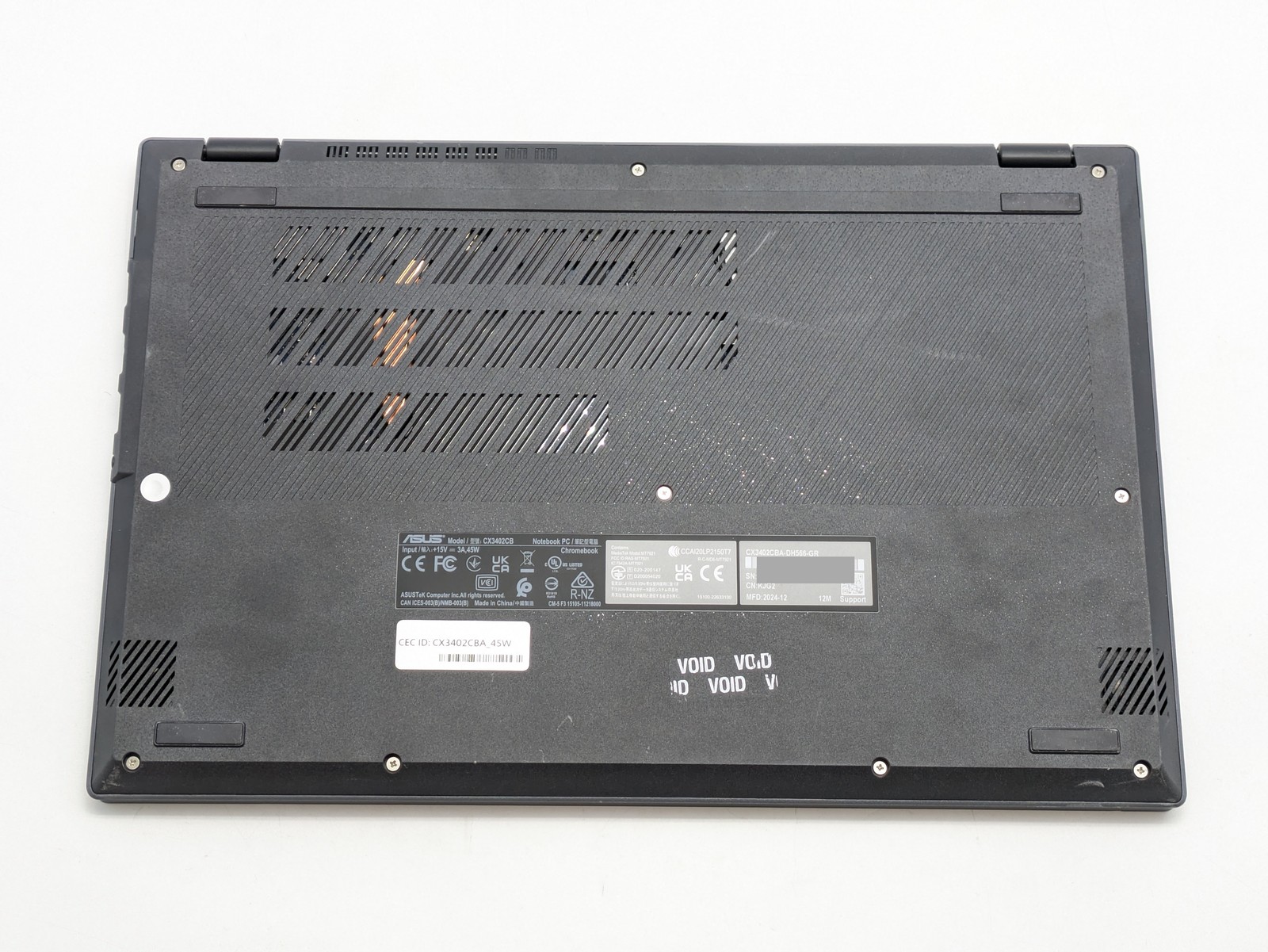 ASUS Chromebook Plus CX3402 14″ i5-1235U 16GB DDR5 256GB SSD ChromeOS