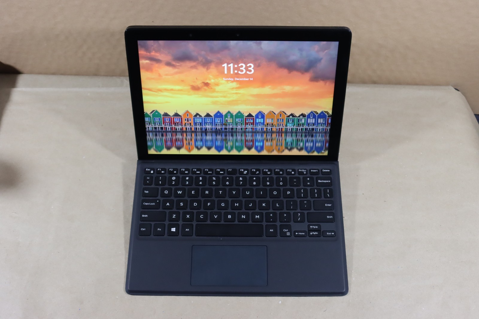 Dell Latitude 5290 2-in-1 i5-7300U 1.7GHz 8GB RAM 256GB SSD Wi-Fi + Cellular