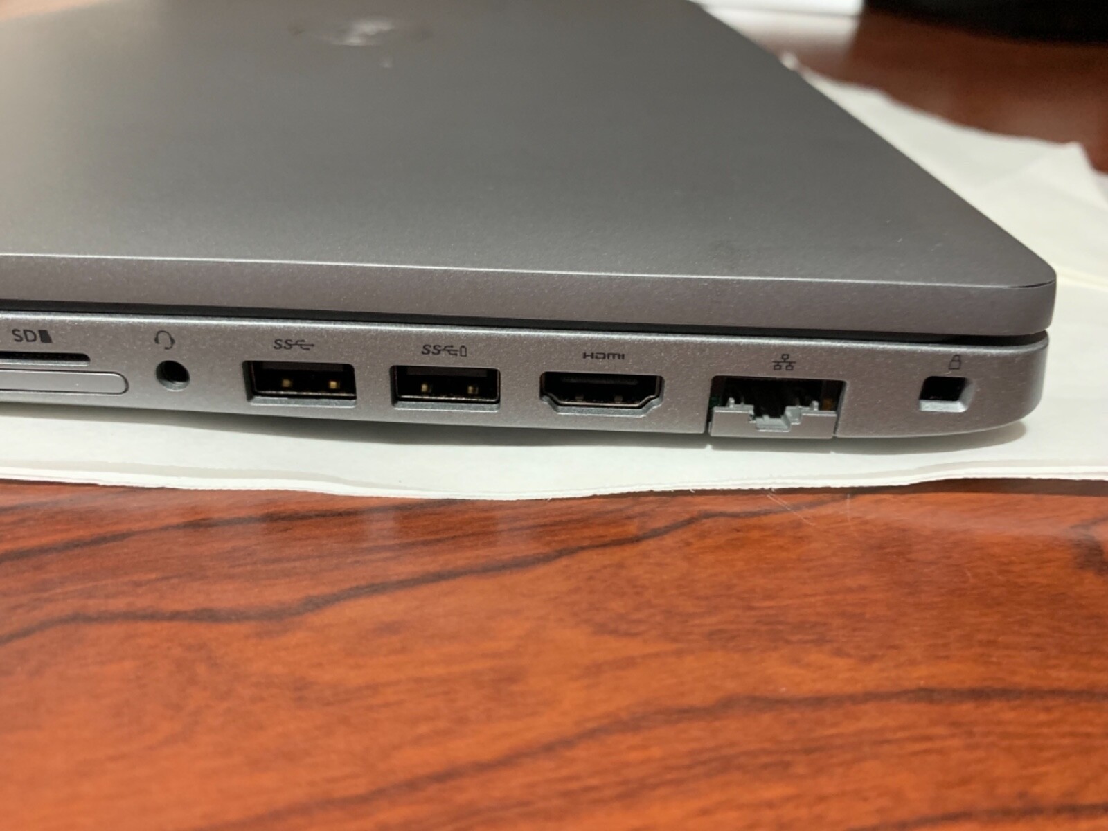 Dell Latitude 5510 15.6” Core i5-10210U 1.60GHZ 8GB RAM 256GB SSD 10th GEN