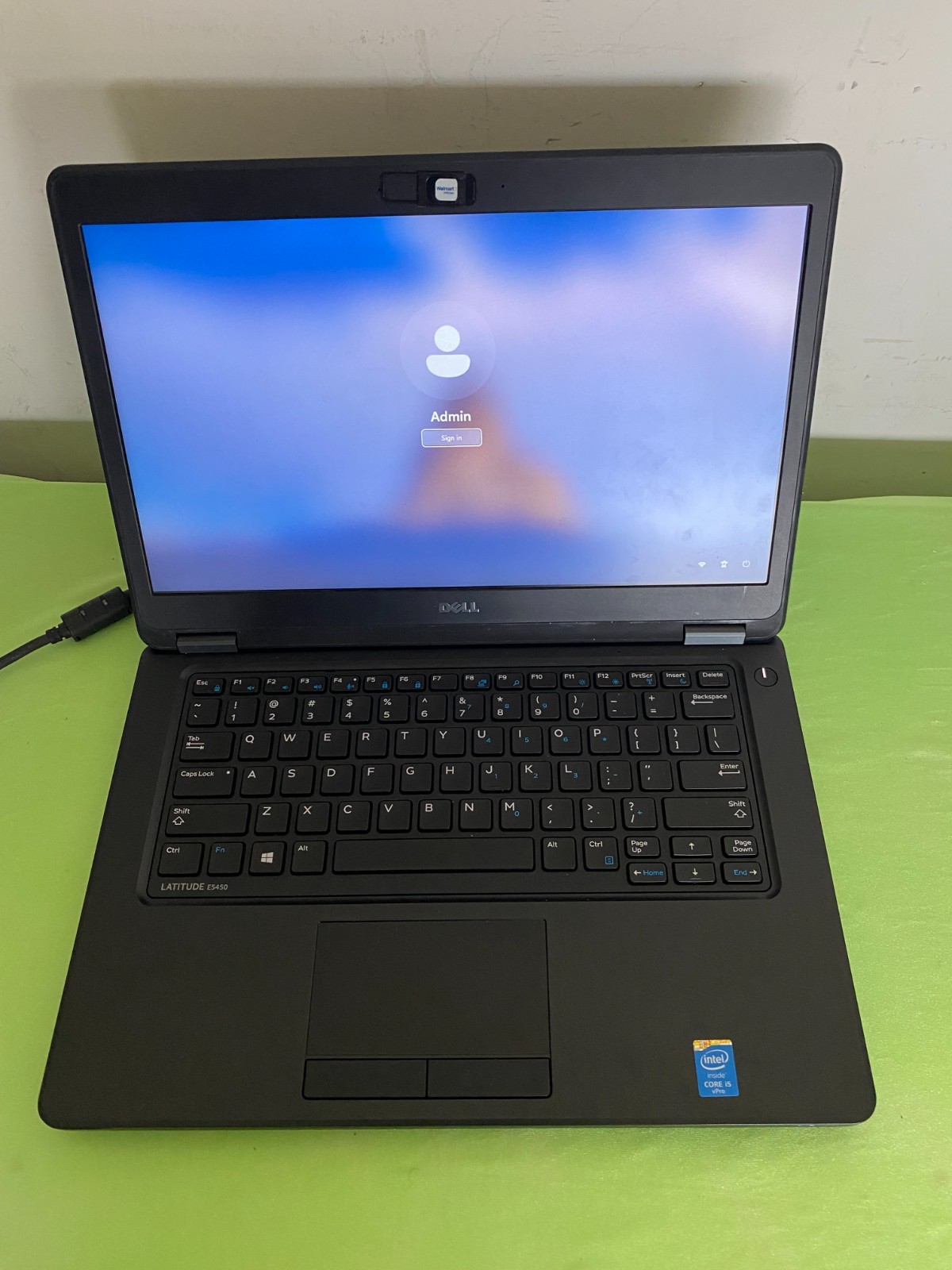Dell latitude E5450 14″ i5-5300u 2.3ghz 8GB RAM 256GB SSD, Win 11 Pro/bad batter