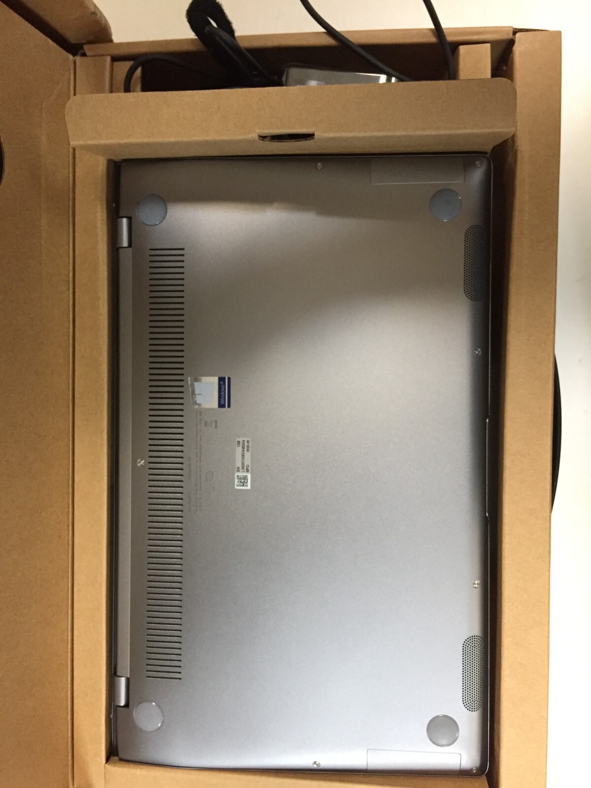 *Bad Battery*Asus ZenBook Q407IQ 14″ Laptop/AMD R5-4500U/MX350/8GB/256GB SSD/W10