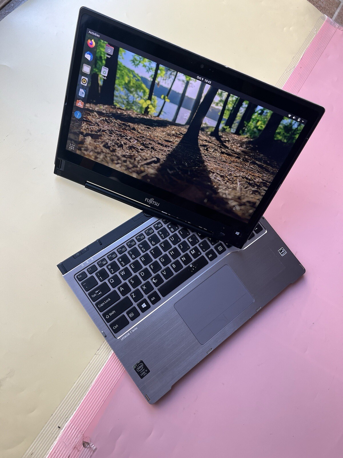 FUJITSU LIFEBOOK T904 (2 IN 1)Core i5-4300U 4GB RAM 500GB TOUCHSCREEN 2560×1440