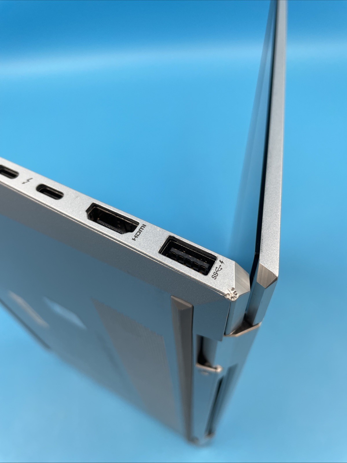 HP EliteBook x360 1030 G8 | i5-1135G7 | 16GB RAM | 256GB SSD | WIN 11 PRO | 88%