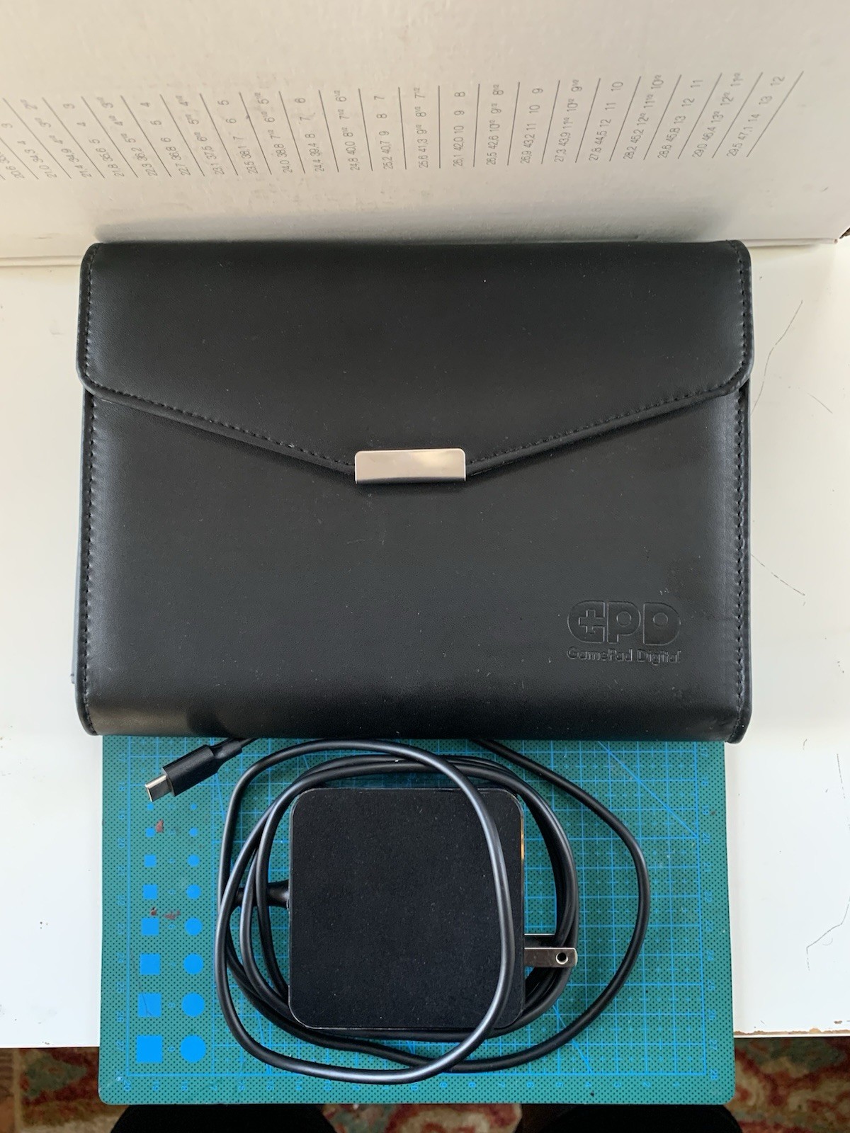 GPD P2 MAX Windows 11 Core m3-8100Y Memory 16GB SSD 512GB