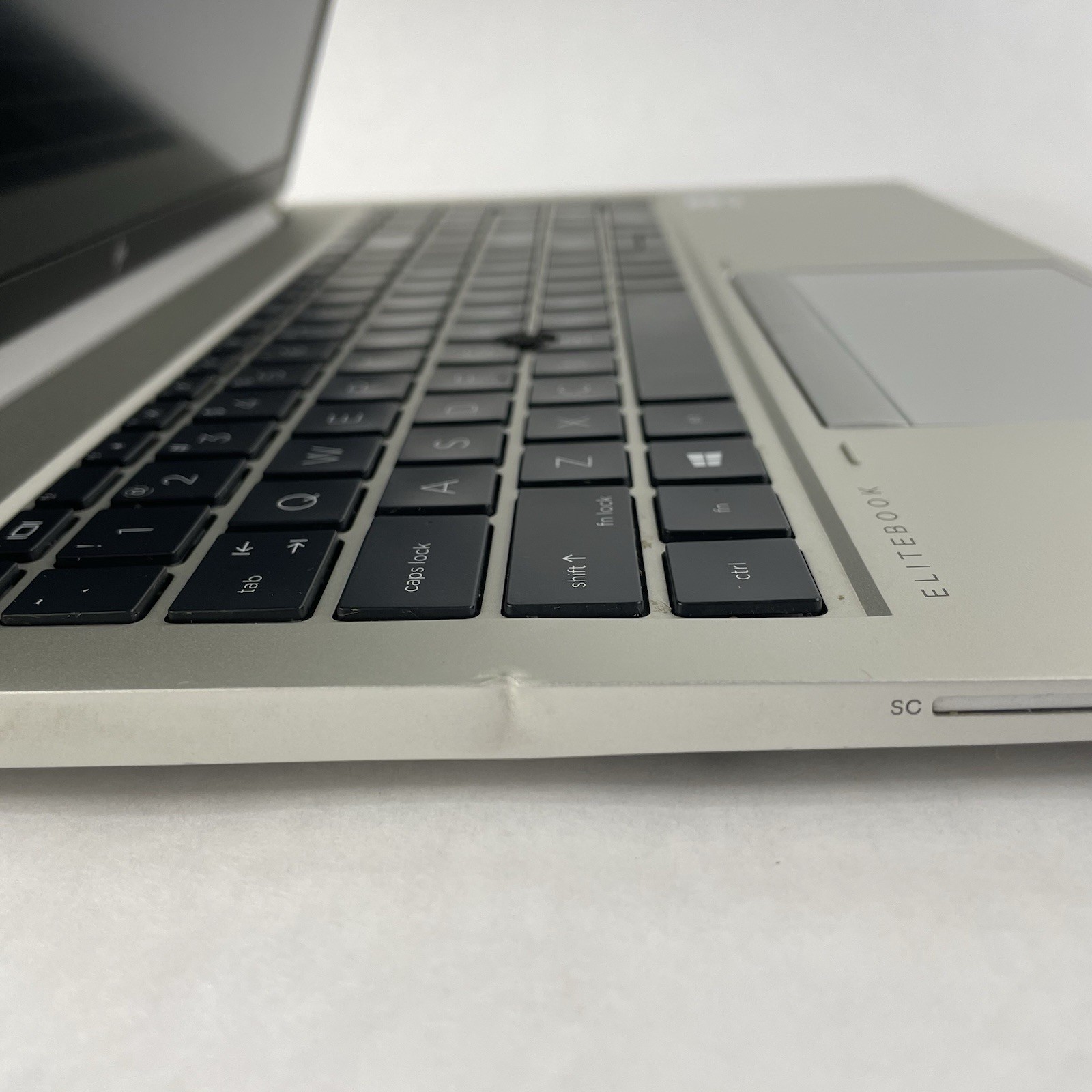 HP EliteBook 850 G7 15.6″ i5-10210U 1.60 GHz 8 GB RAM No SSD/OS/AC – Bad Edge