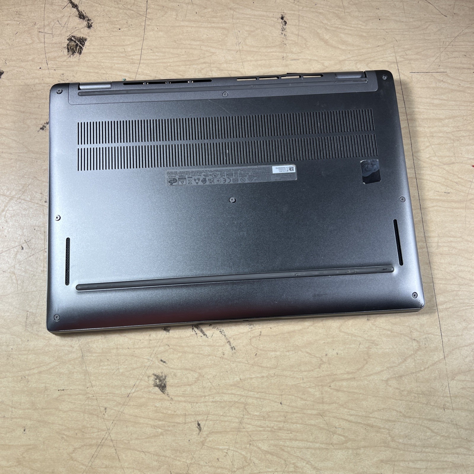 DELL LATITUDE 7440 INTEL CORE I7-1365U 16GB RAM *