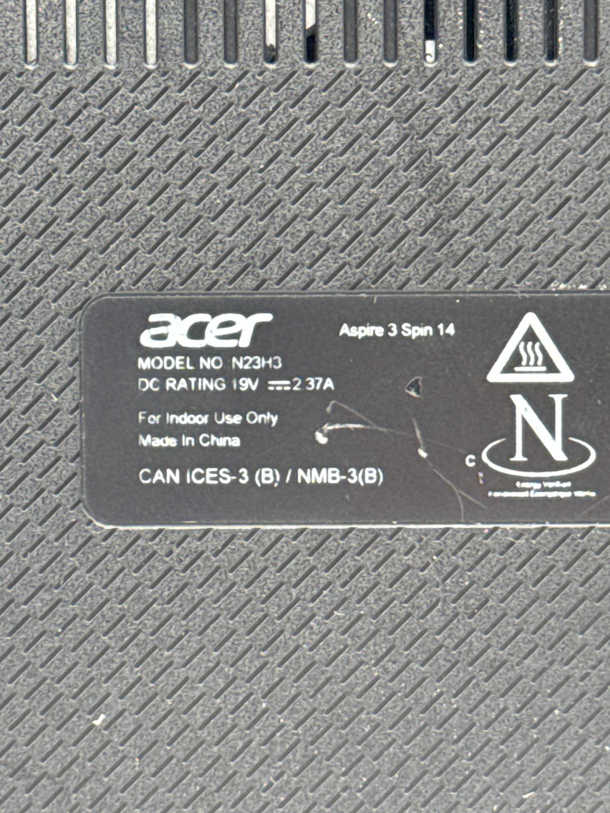 Acer Aspire 3 Spin 14 i3-N305 8GB RAM 256GB SSD 14″ Silver 2-in-1 Laptop
