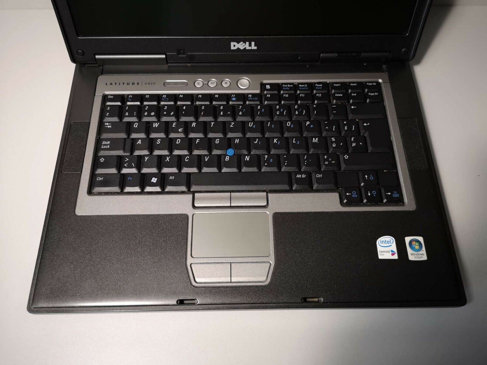 Dell Latitude D820 C2D T7200 2.00Ghz 1280x1024px 2GB/250GB HDD Win 7 Pro