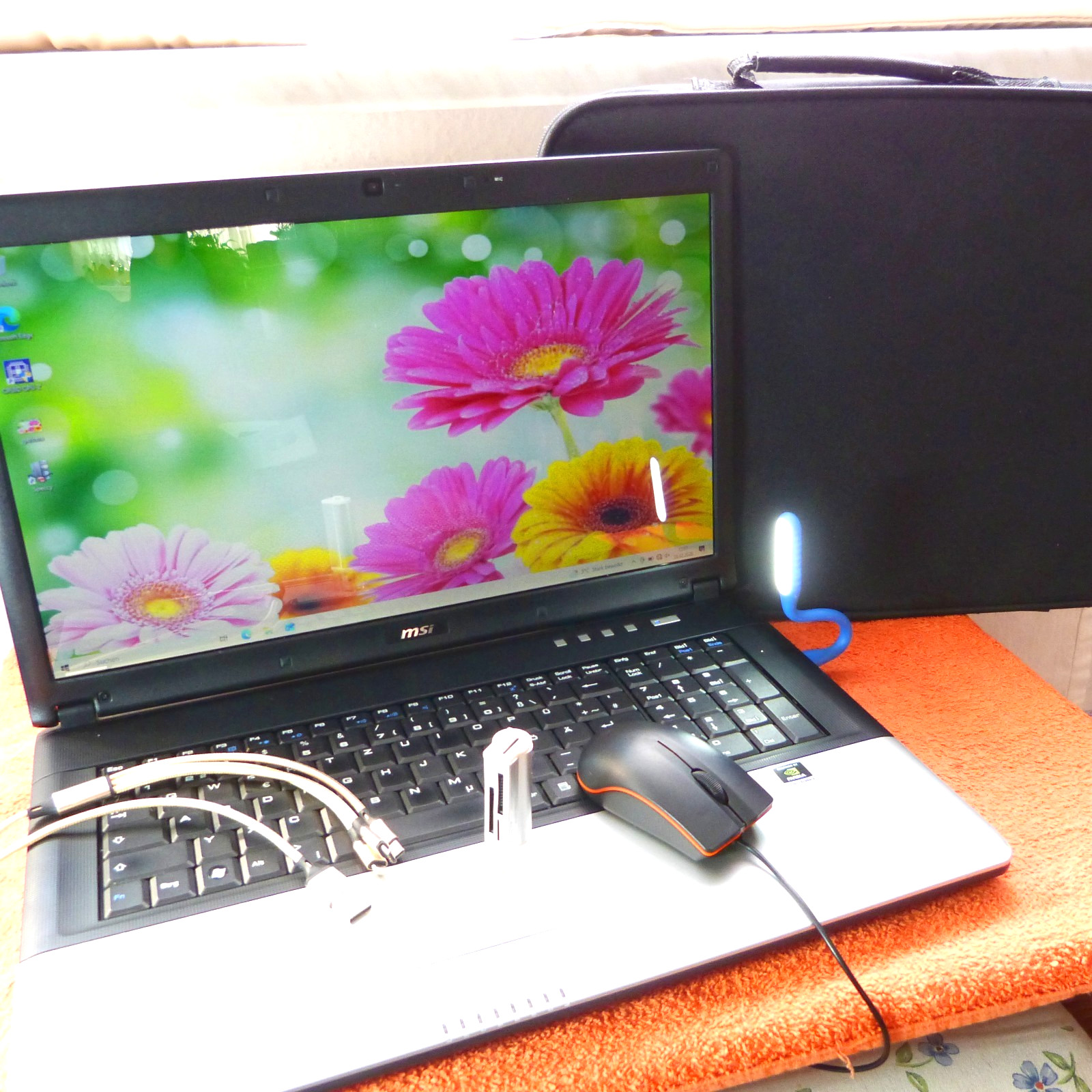 MSI CR700 Multimedia 17″ I SRS SOUND I SSD Windows 10 l GeForce HDMI DVDRW