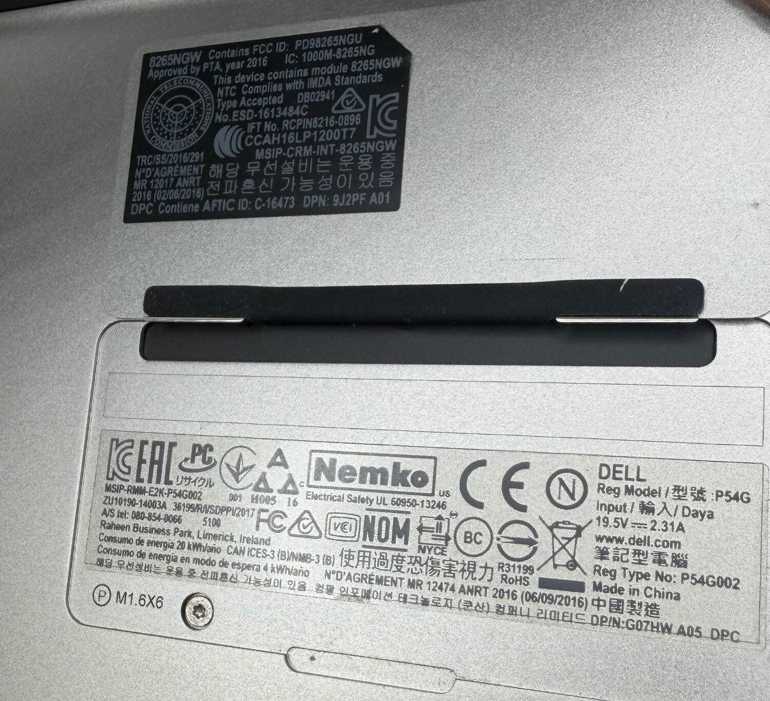 Dell XPS 9360 13.3″ i7-7660u 2.5GHz 16GB RAM 256GB SSD