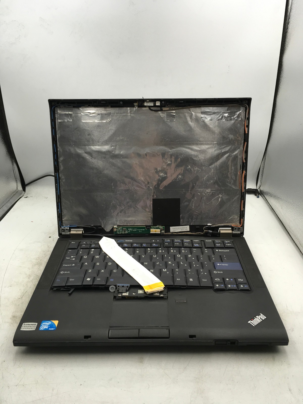LENOVO THINKPAD T410 – FOR PARTS/NO LCD – INTEL i5-520M – NO RAM – READ DESC -BB