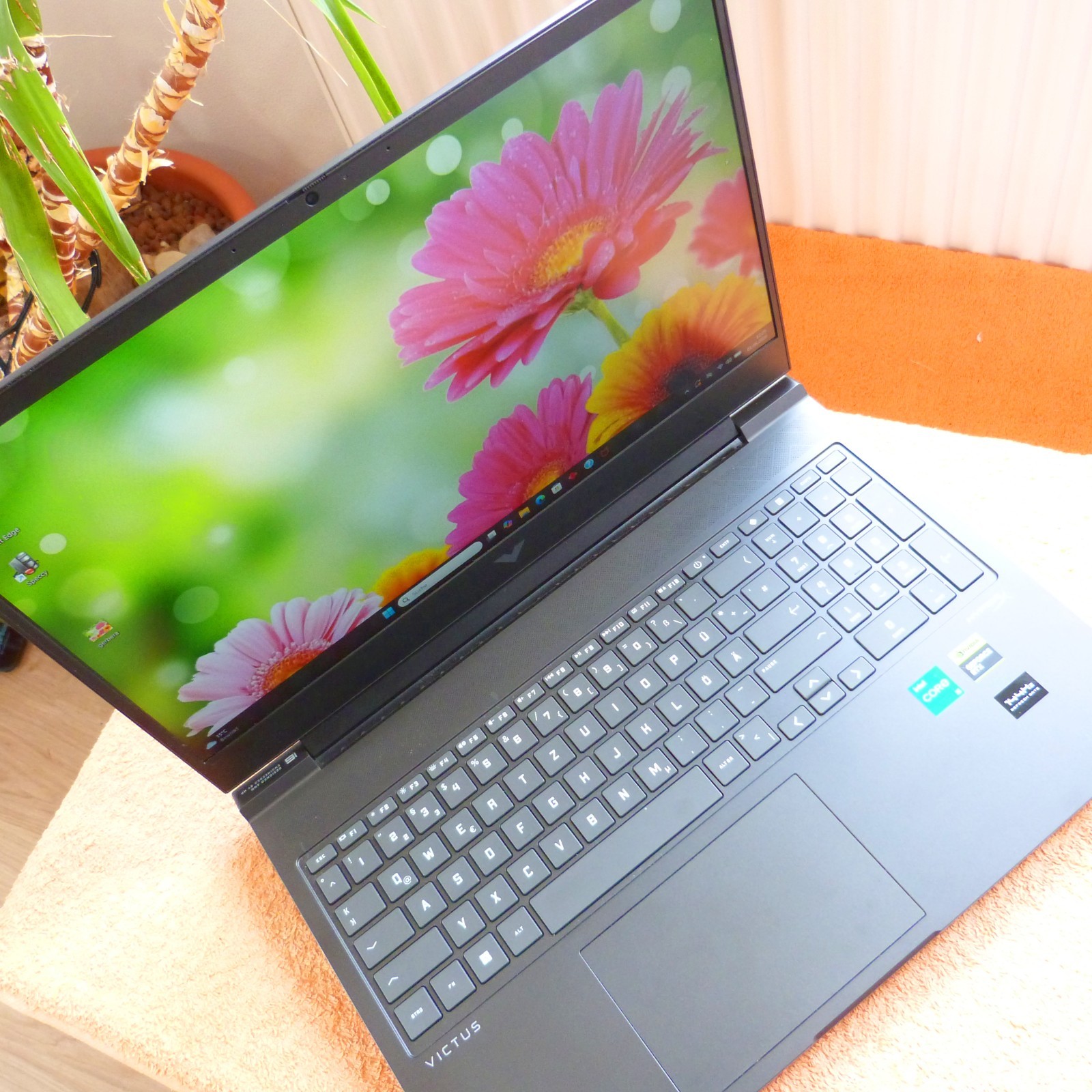 HP 16 VICTUS R 144Hz GAMING GeForce RTX 4050 L 14GEN Core i5 I SSD Windows 11