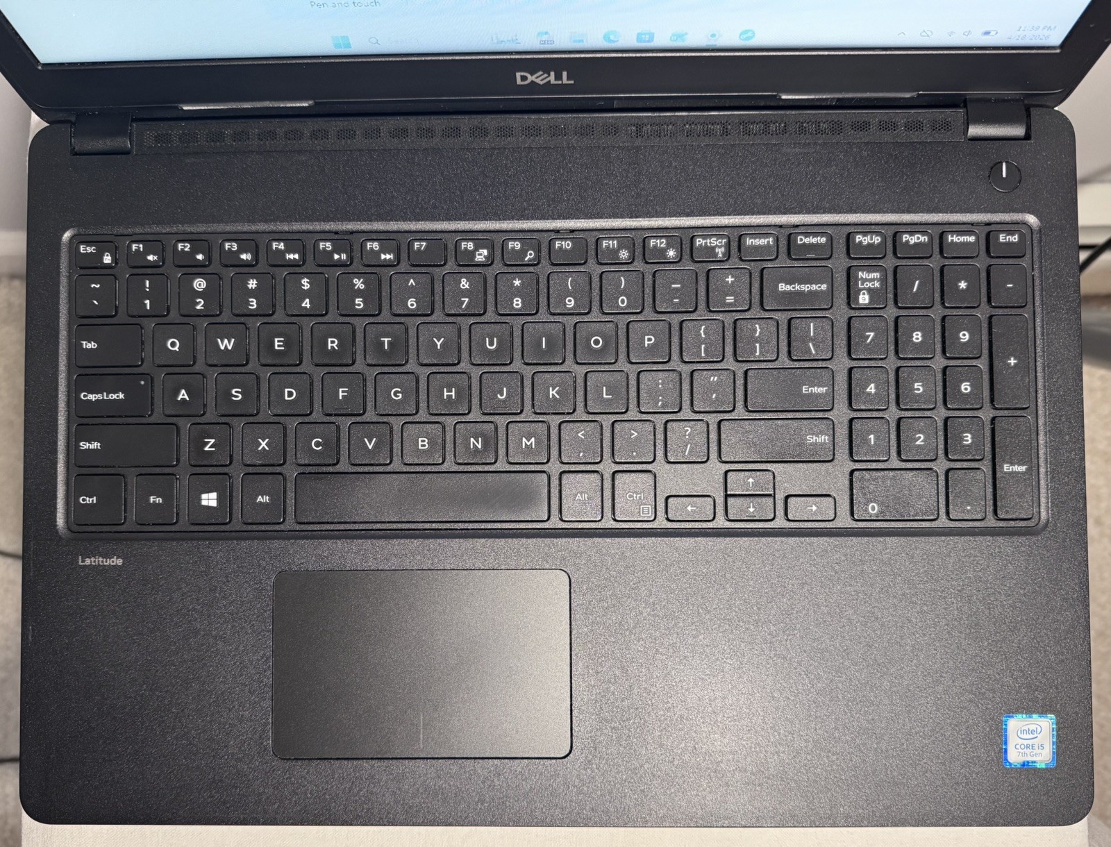 DELL Latitude 3580 i5 15.6″ 16GB RAM 1TB HDD WIN11P READ