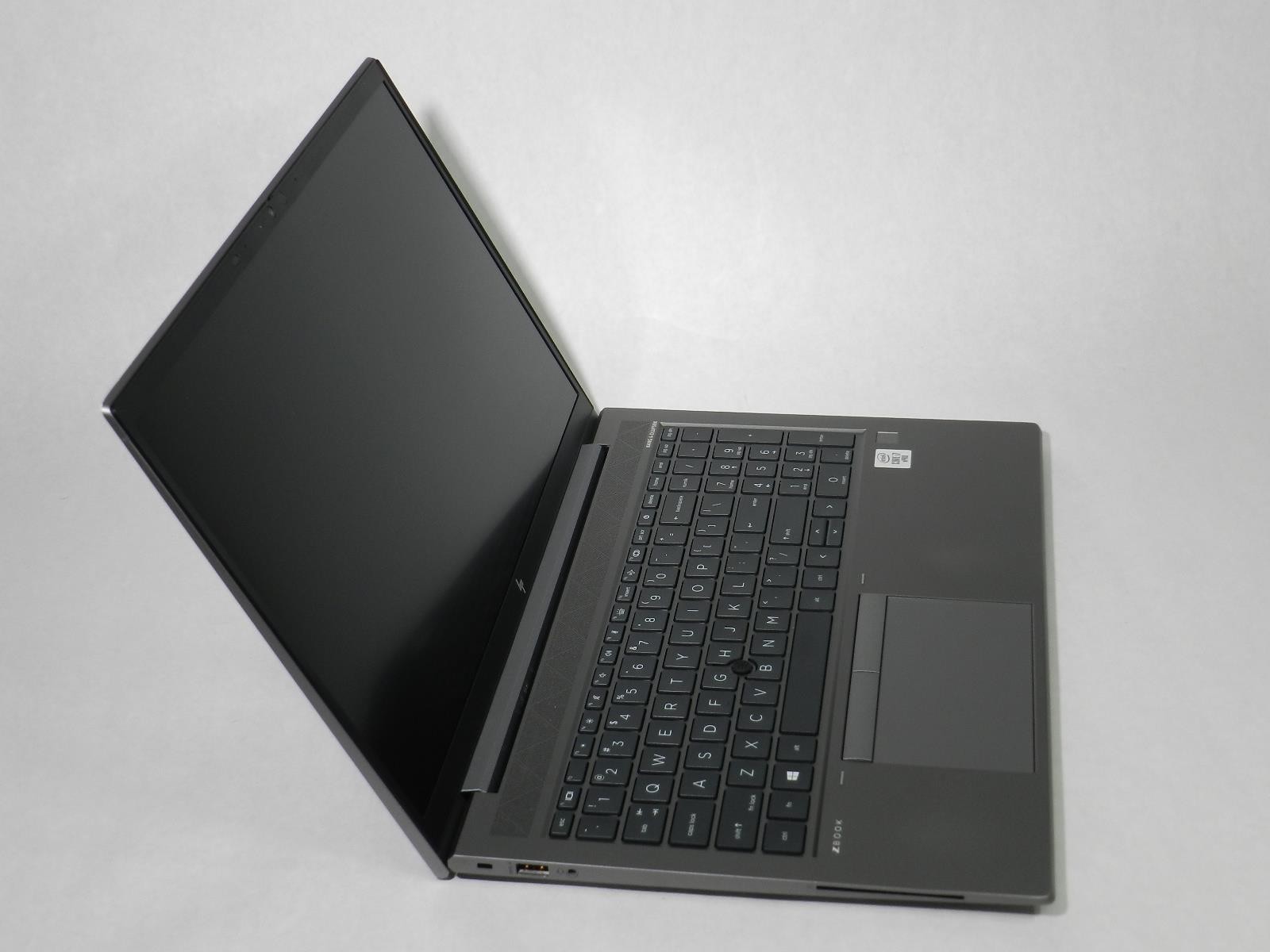 HP ZBOOK FIREFLY 15 G7 | 15.6″ 4K UHD | i7-10610U | 1TB SSD | 32GB | B+ | WIN11