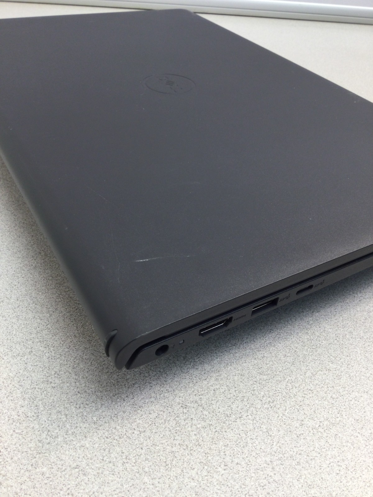 Dell inspiron 15 3530 core i5-1305U 1.30GHz 12GB RAM 256 GB SSD WIN 11 HOME