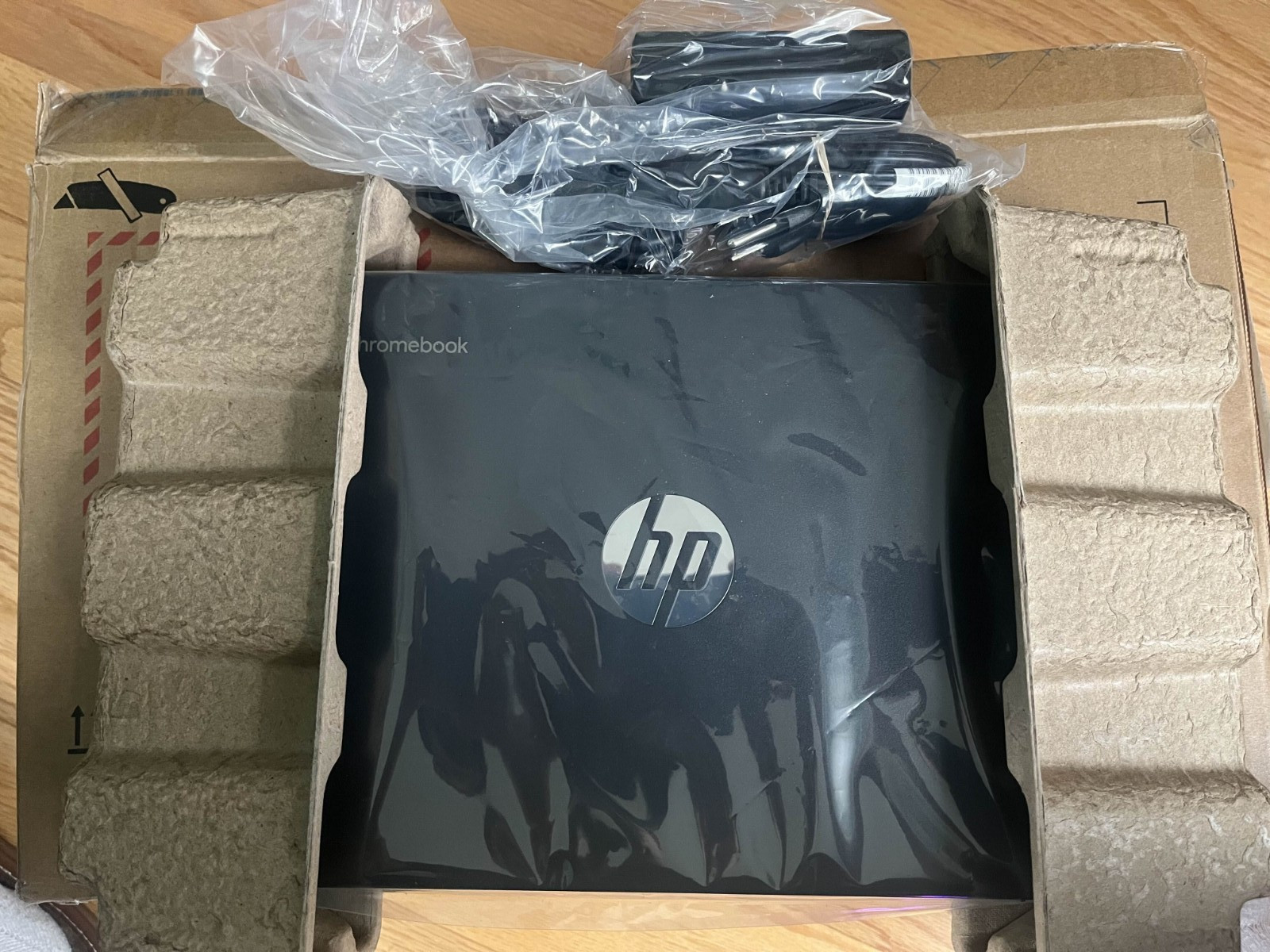 HP Chromebook 11a (11a-na0027nr, 2022) | 11.6″ HD | MediaTek MT8183 | 4GB RAM |