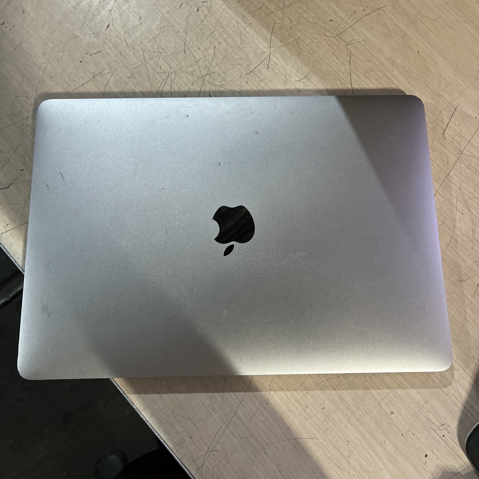 APPLE MACBOOK PRO 13″ MID-2017 CORE I5-7360U 2.3GHZ 8GB RAM NO HD