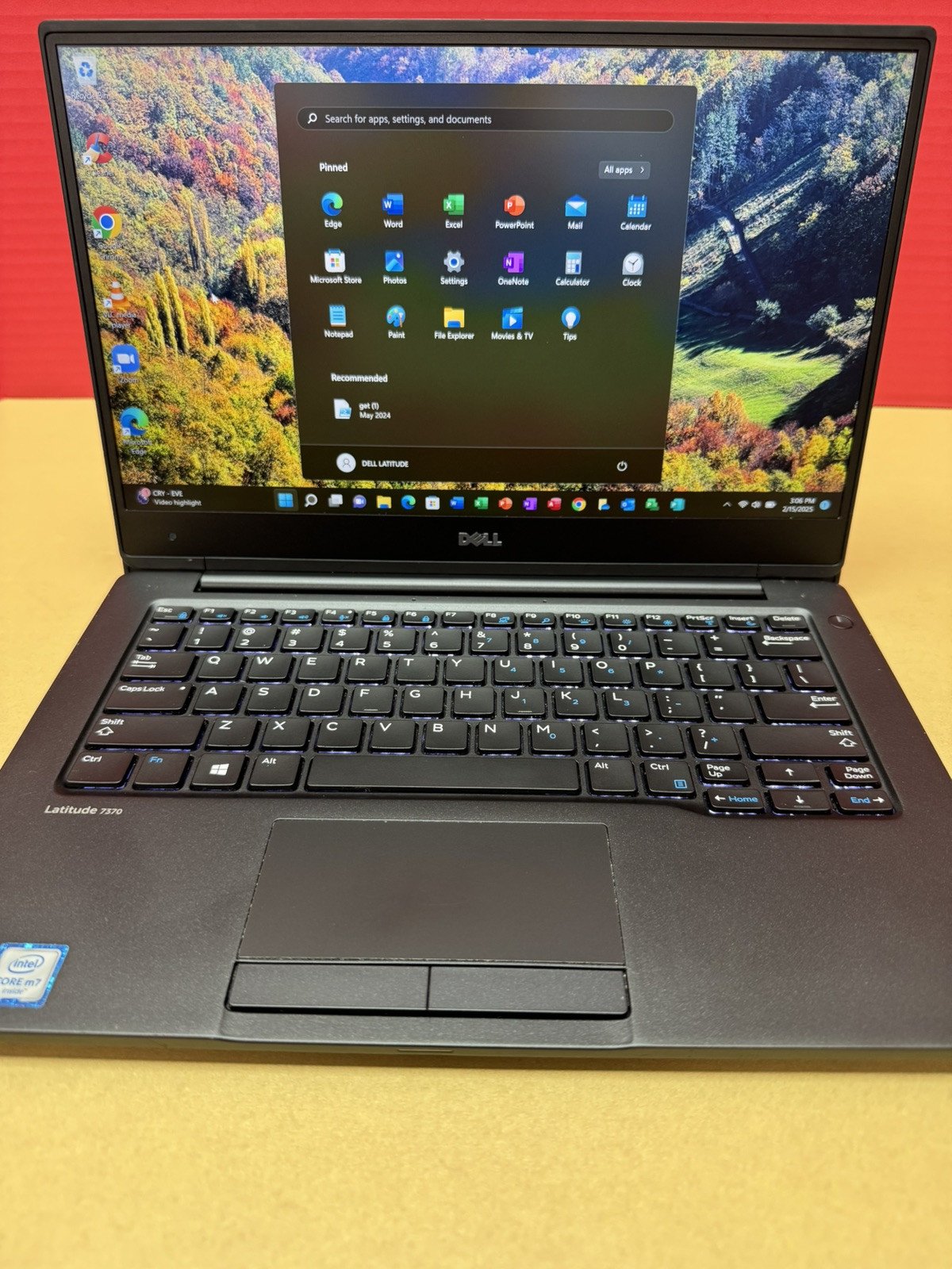DELL LATITUDE 7370 M7 13” Intel Core M7 1.2GHz 8GB RAM 256GB SSD Windows 11 Pro