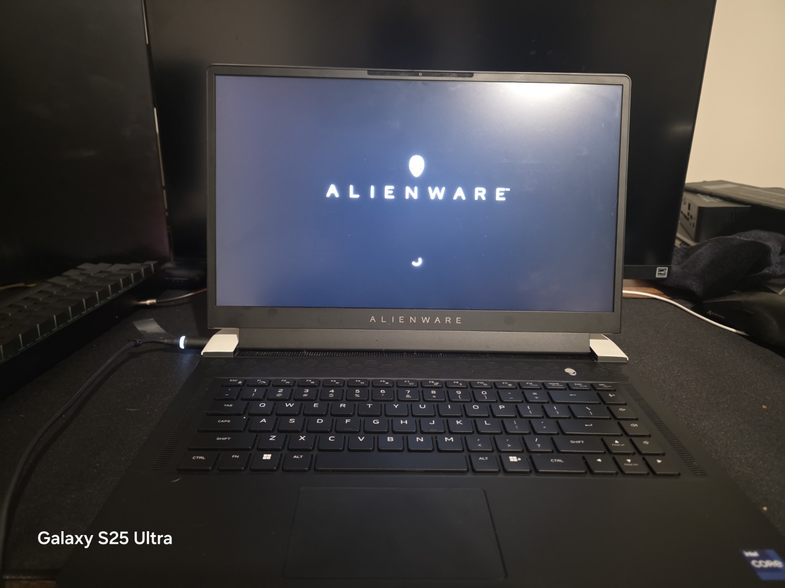 Alienware X15 R2 Laptop 15.6″ I9-32GB RAM, RTX3080 Ti, 512gb. Good But Read.