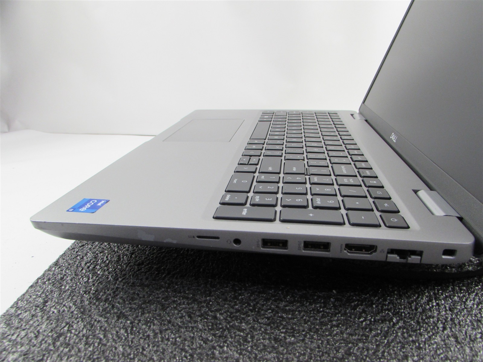 DELL LATITUDE 5531 1920X1080 FHD I7-12800H (14 CORES 1TB SSD 32GB RAM NO O.S/BAT