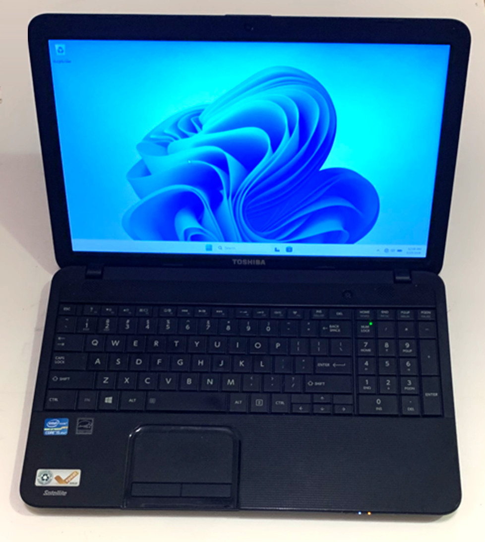 Toshiba Satellite C855 15.6″ WIN 11 ACTIVATED i5-3320M 2.6/3.3GHz 8GB 500GB HDD