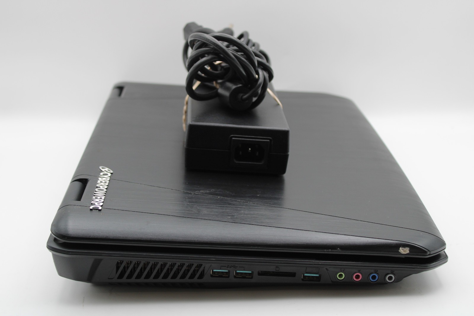 MSI CYBERPOWERPC 1762 _ i7-3630QM _ 16GB RAM _ 256GB SSD _ GTX 670M _ No OS
