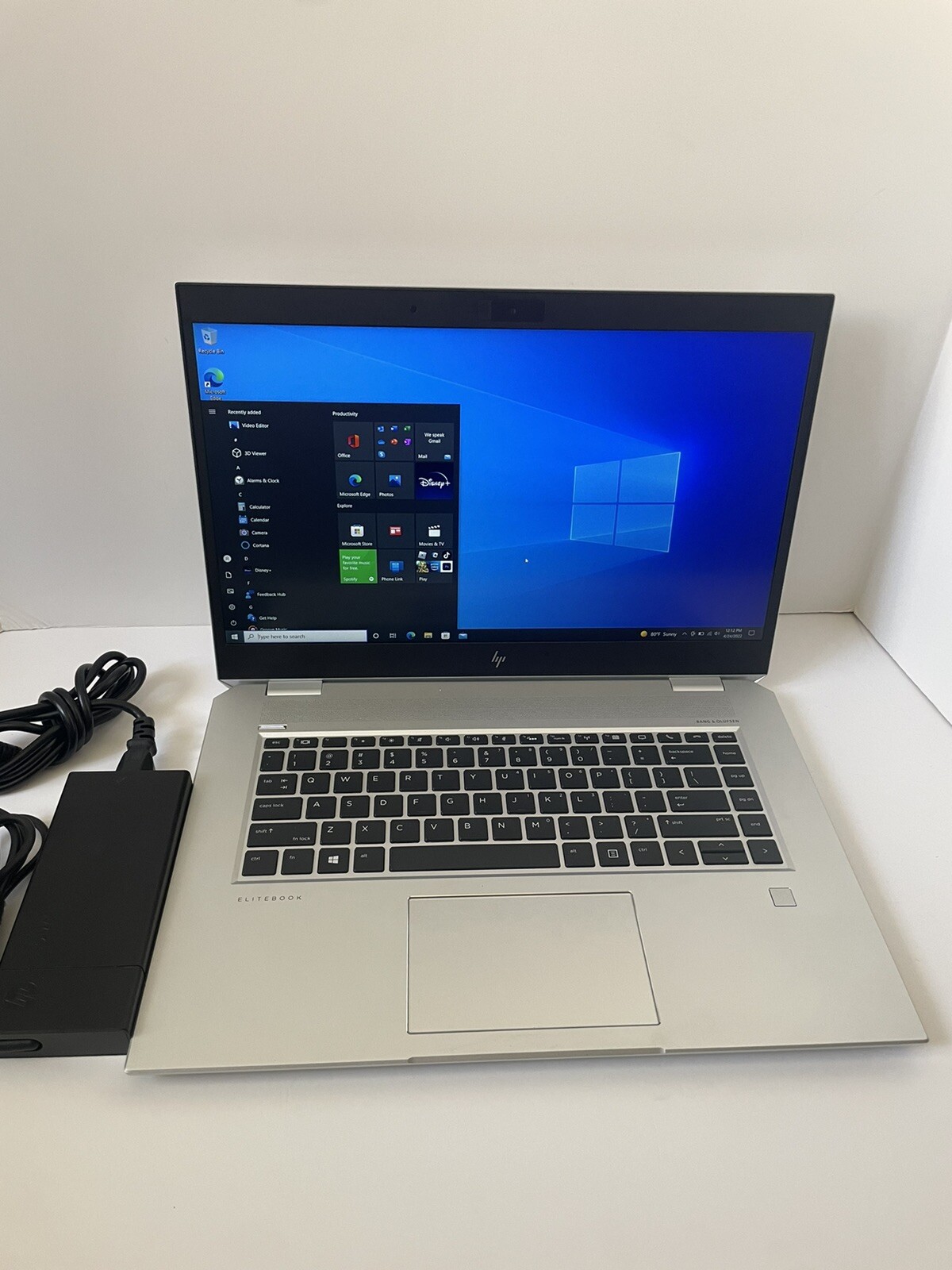 HP EliteBook 1050 G1 i7 8750H 2.20GHz 16GB Ram 256GB Nvidia GTX 1050