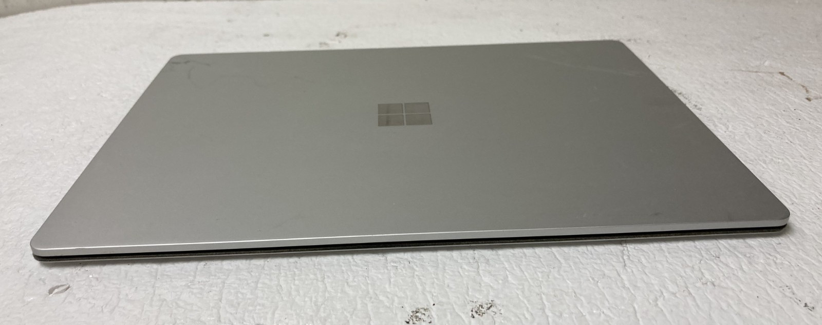 Microsoft 1769 13.5″ i7-7660U 2.5GHz 16GB RAM 512GB SSD Win10Pro Parts *READ
