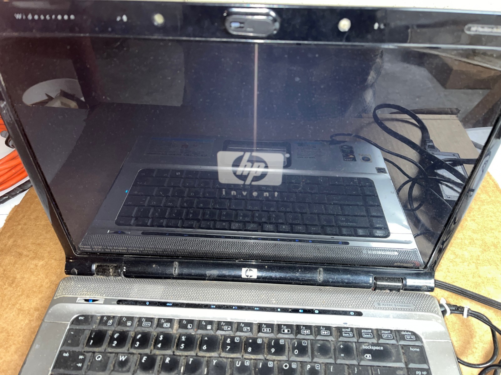 HP Pavilion dv6910US 15.4″ Laptop For Parts/Repair -no hard drive