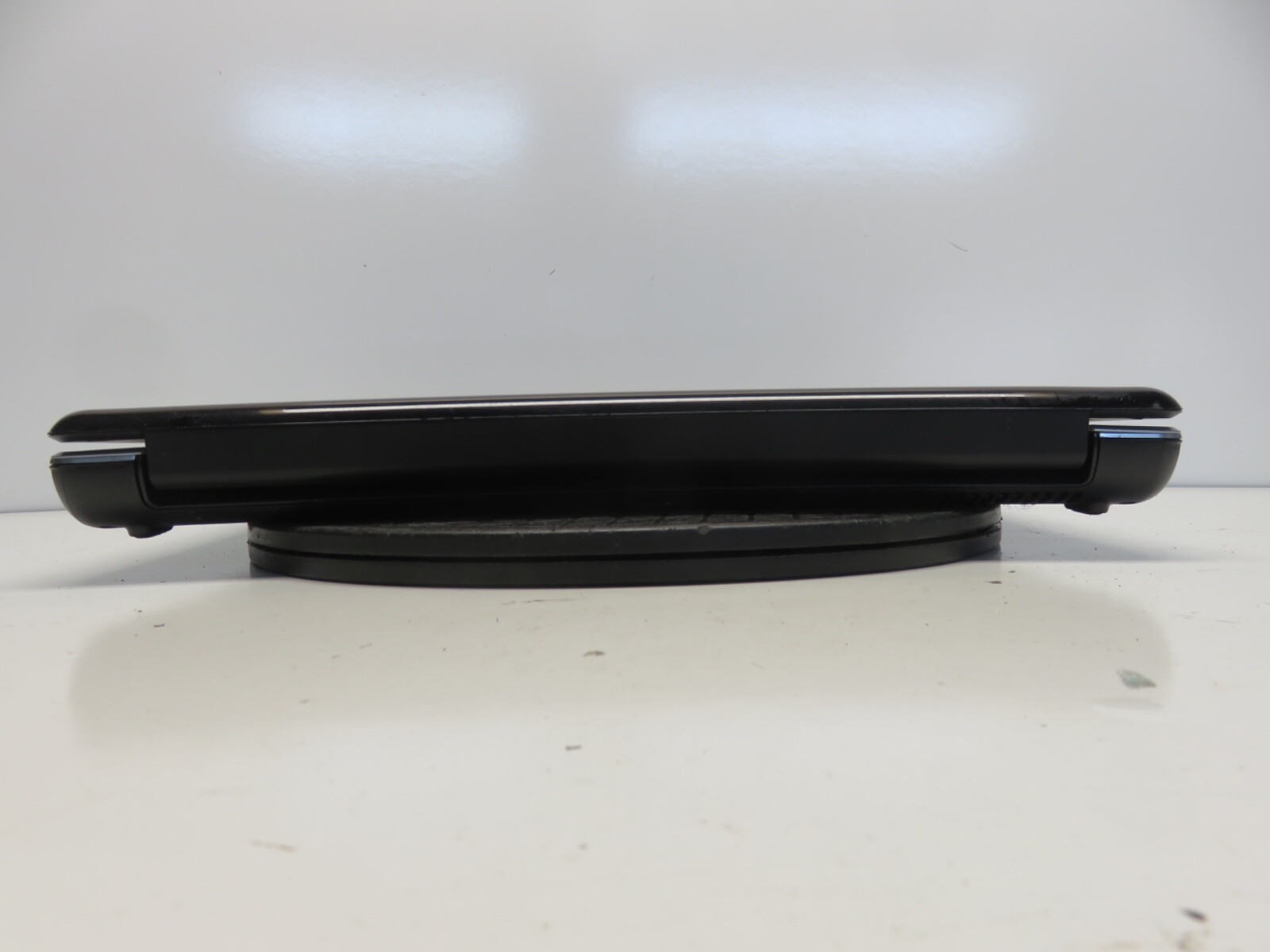 HP G60-535DX Laptop Intel Pentium Dual-Core T4300 2.1GHz 3 GB NO HDD No Batt