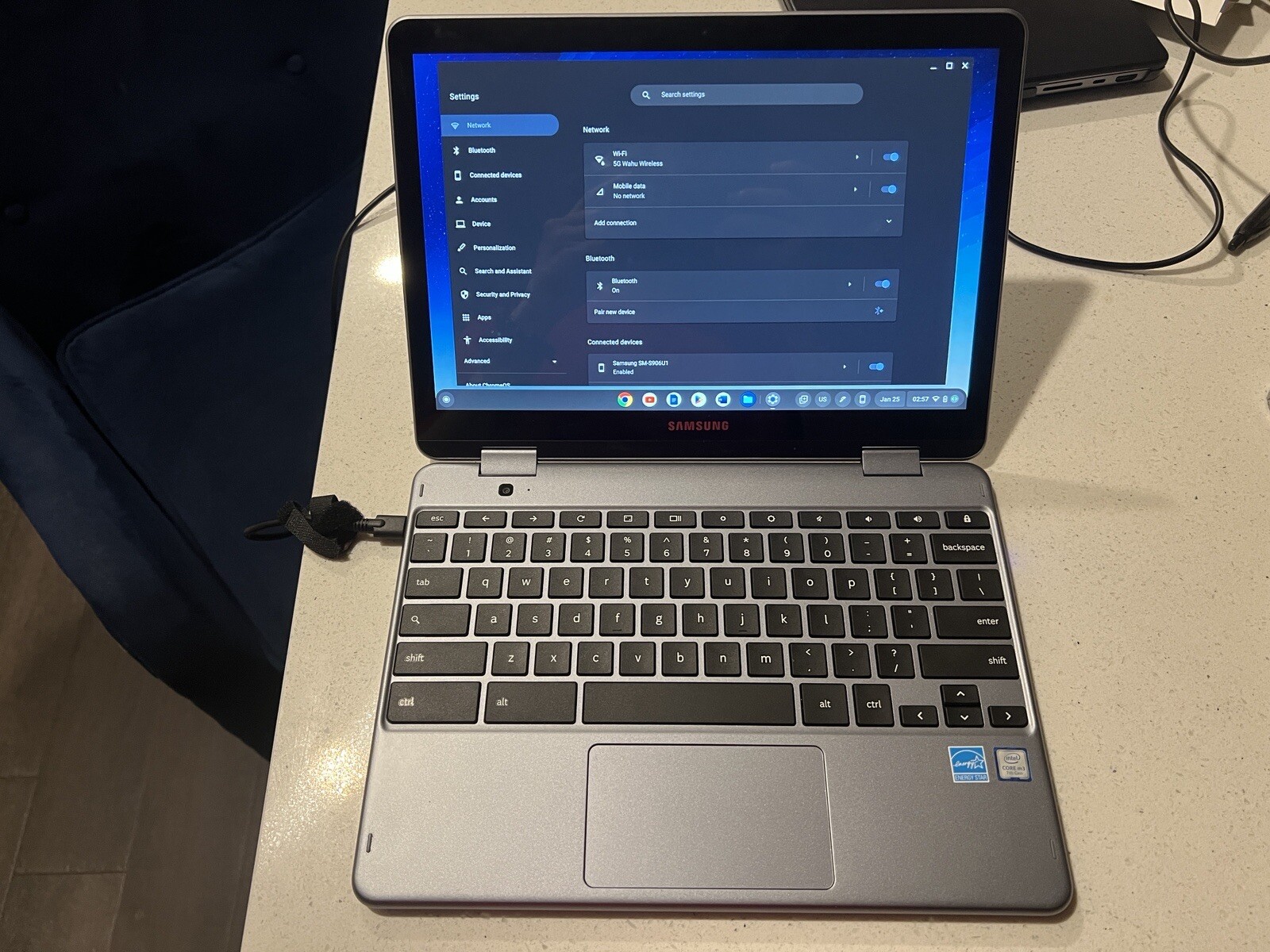 Samsung 12.2 in. 2-in-1 Chromebook Plus