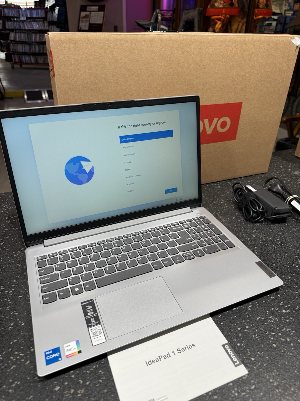 Lenovo IdeaPad 1 15IRU7 15.6″ Intel i5-1335U 16GB 256GB SSD Windows 11 Home