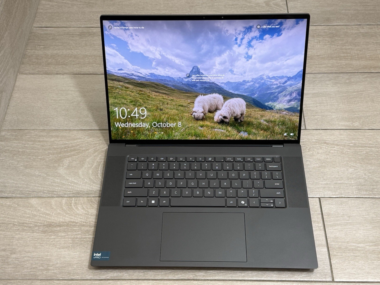 Dell Precision 5690 16 Ultra 7 165H 32GB Ram 512GB SSD RTX 1000 Ada Excellent