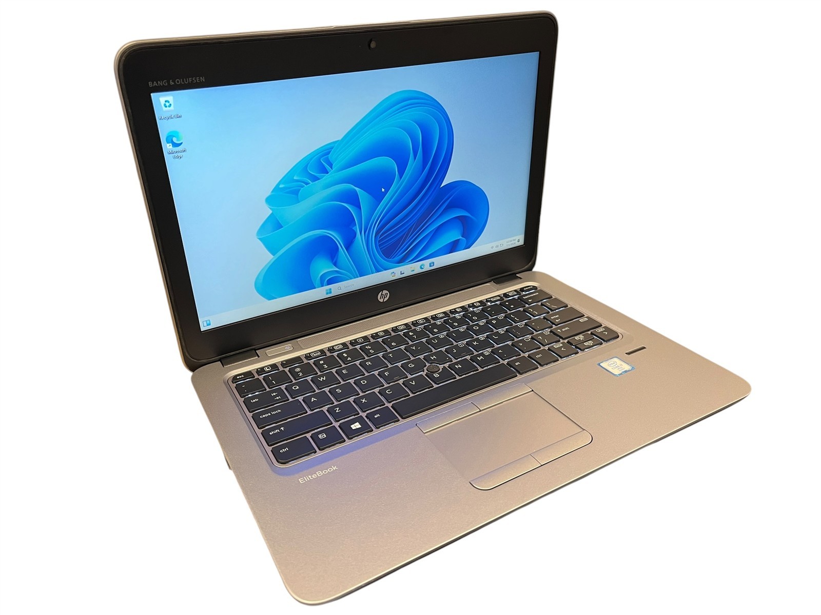 HP EliteBook 820 G3 i7-6600U 2.6GHz 8GB DDR4 256GB SSD WIN11PRO Laptop PC 12.5″