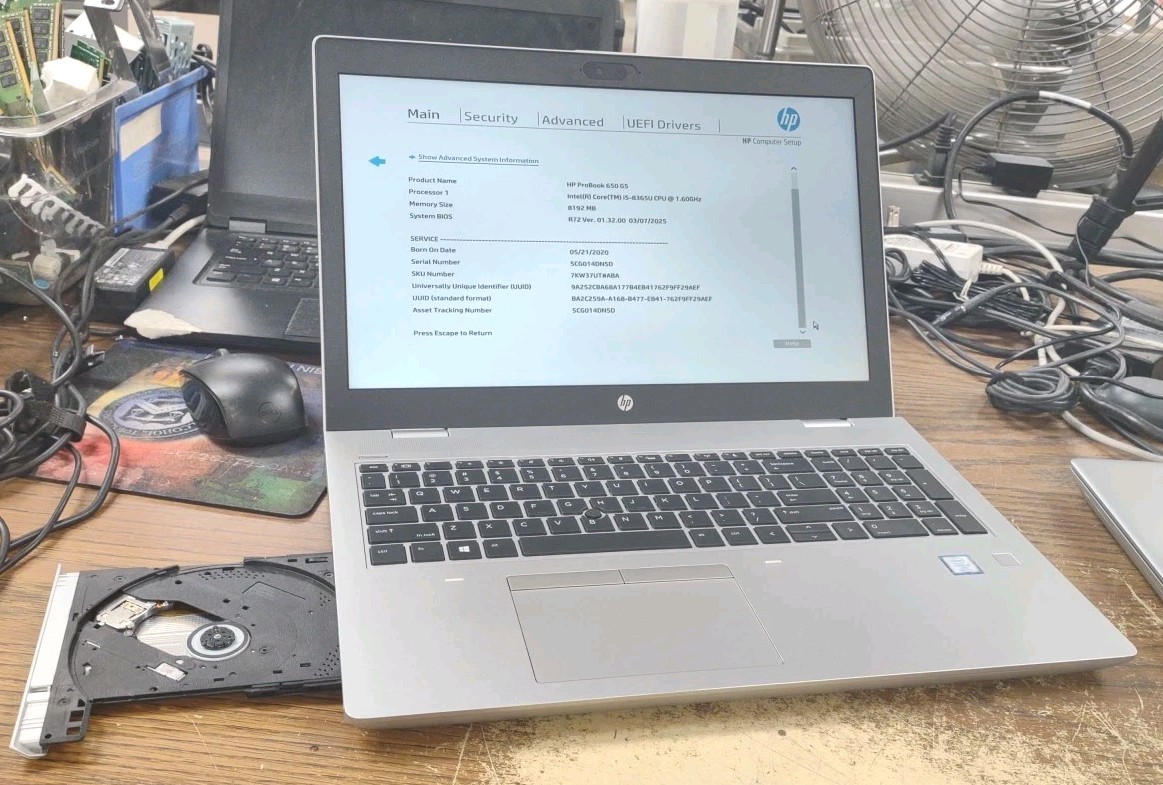 HP ProBook 650 G5 15.6″ W/ Intel i5-8365U @ 1.6GHz, 8GB, 256GB.