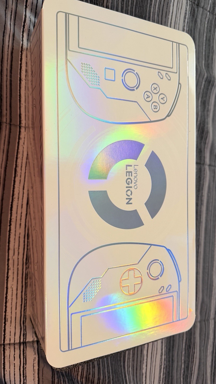 Lenovo Legion Go S 8″ 16GB RAM, 512GB SSD, AMD Ryzen Z2, SteamOS, Nebula