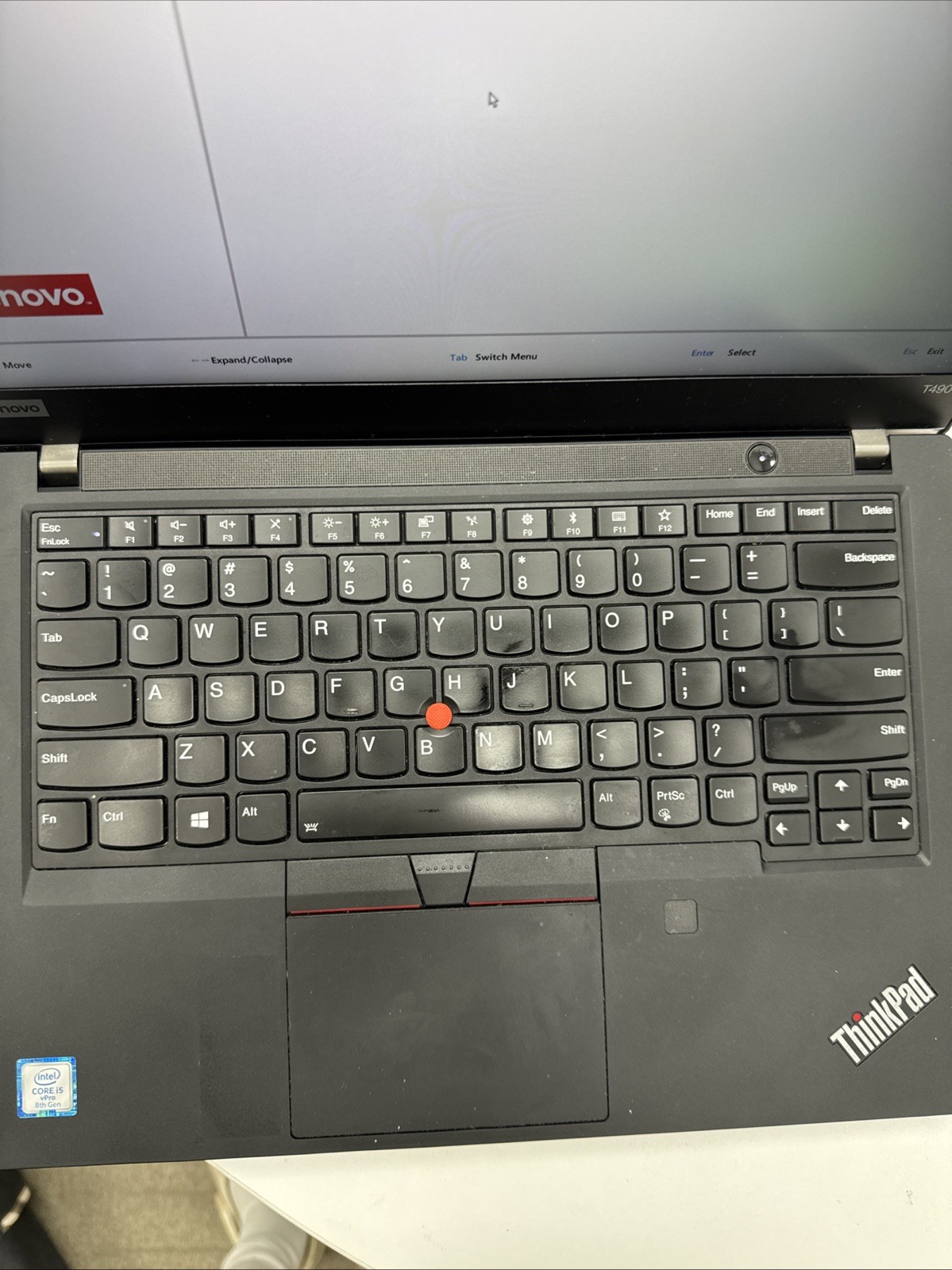 lenovo thinkpad T490s i5 (boots to bios)