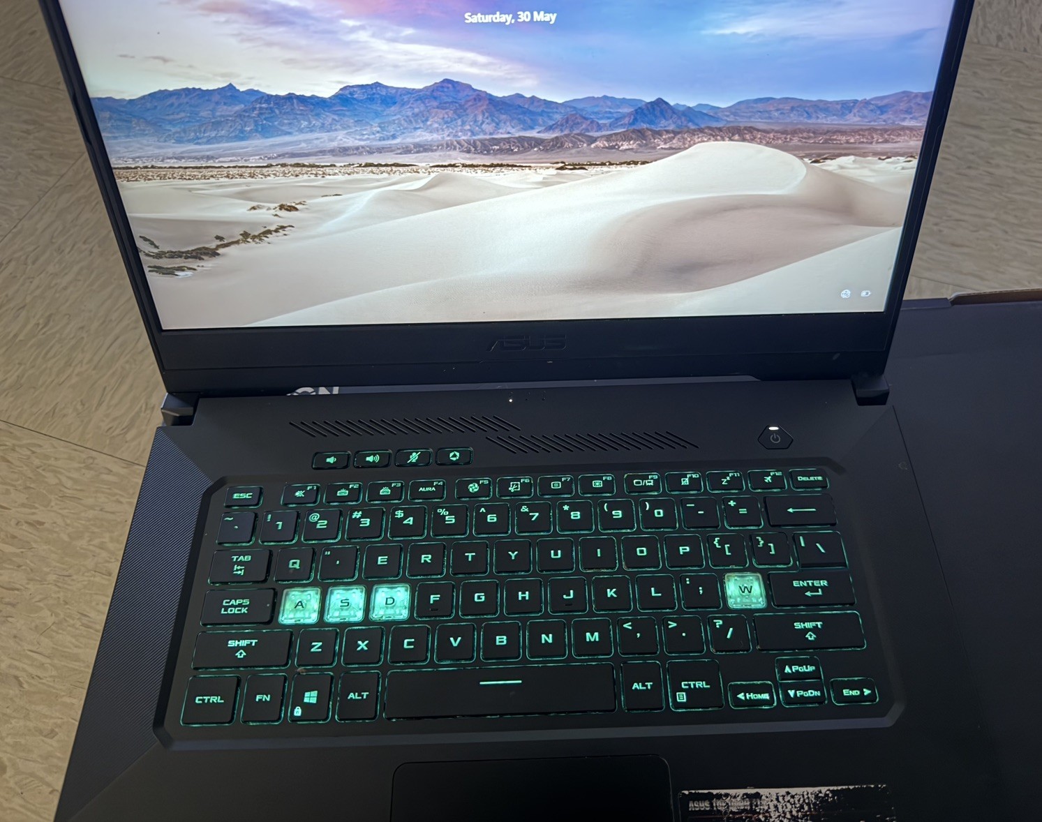 ASUS TUF Dash F15 FX516P 15.6″ FHD 144Hz – RTX 3050, i7-11370H, 512GB SSD, 16GB