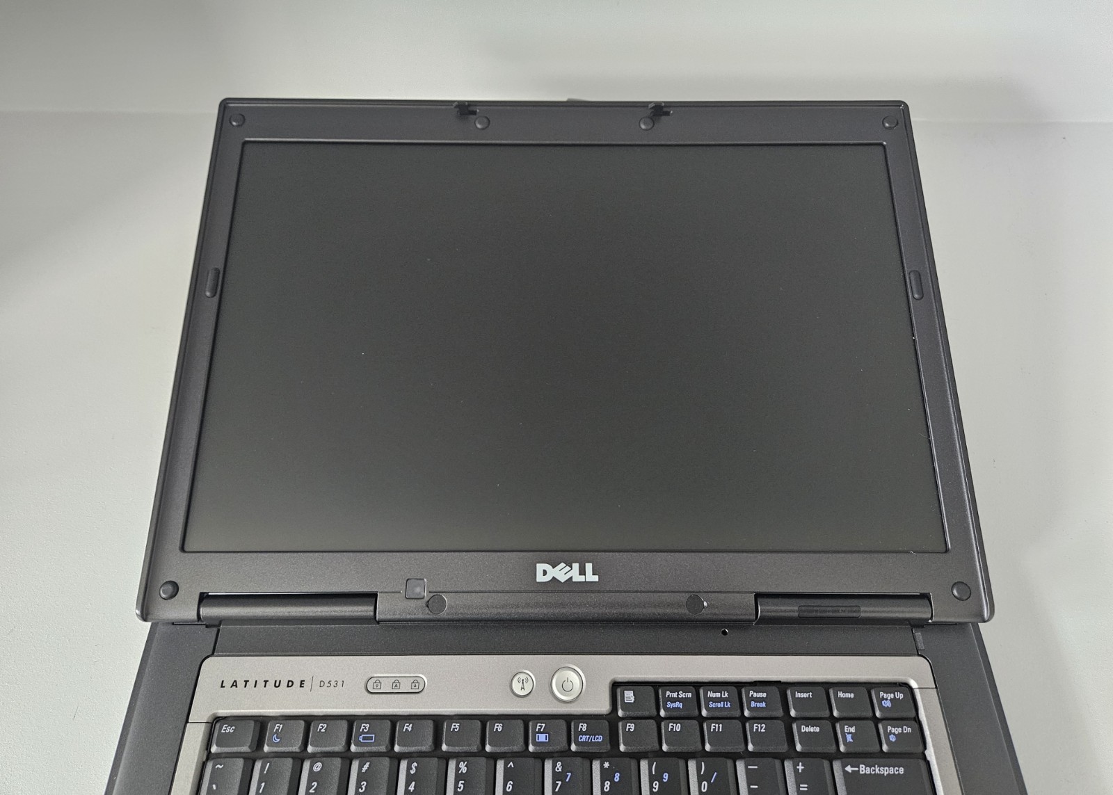Dell Latitude D531 AMD Athlon 64 X2 1.90GHz 2GB RAM 320GB HD Linux Mint 22.3