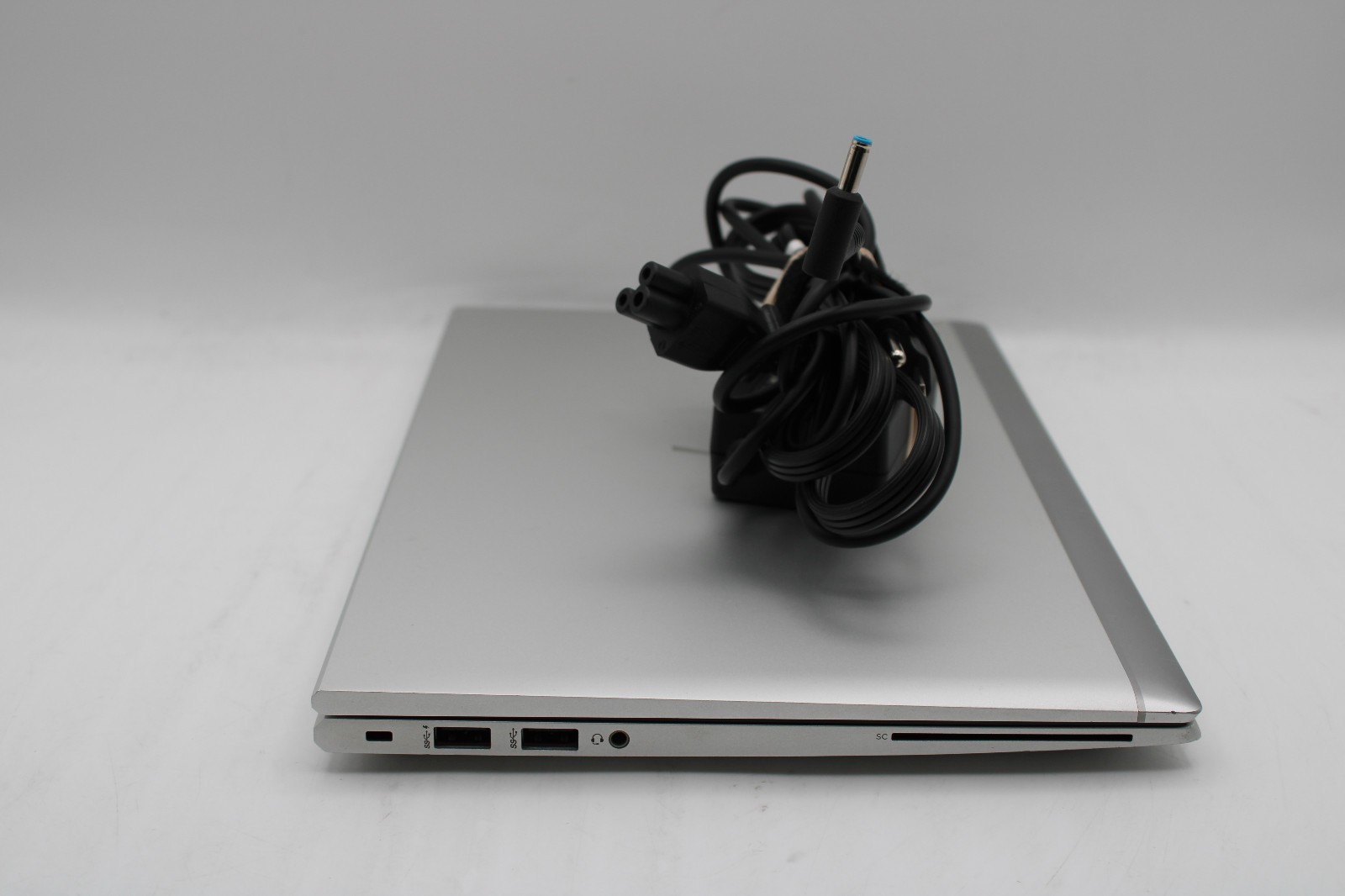 HP EliteBook 830 G7 _ i5-10310U @ 1.7 _ 8GB RAM _ 256GB SSD _ W11H